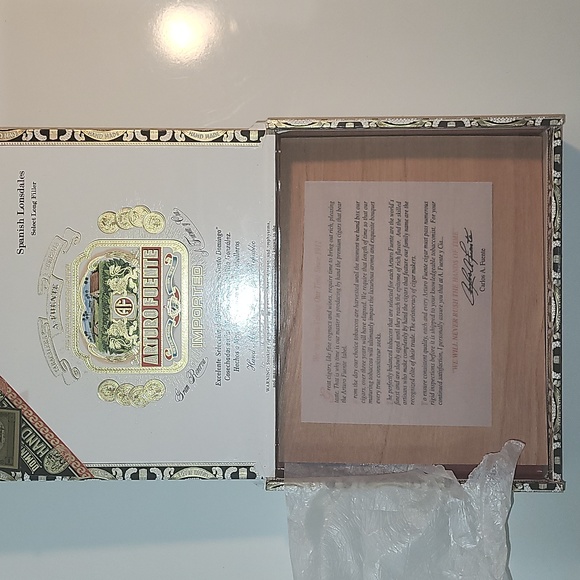 Pre-owned Empty Arturo Fuente Cigar Boxes (2) - Picture 10 of 16